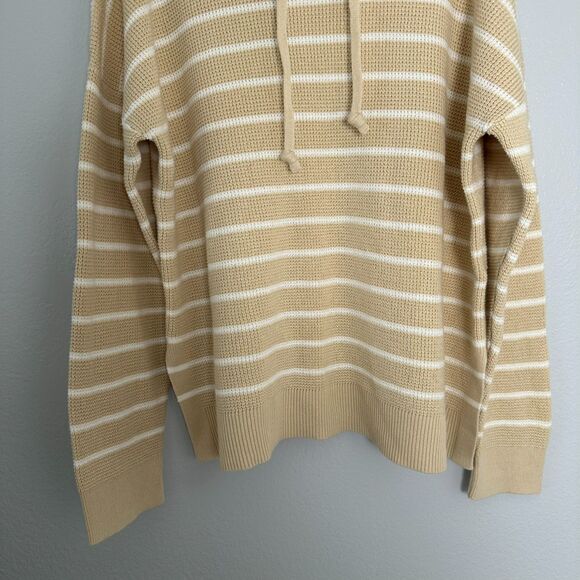 Gap Women's Hooded Sweater Size XL Waffle Knit Carmel White Stripe Beach - Picture 8 of 9